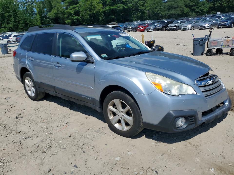 64312266 :رقم المزاد ، 4S4BRBDC0E3241864 vin ، 2014 Subaru Outback مزاد بيع