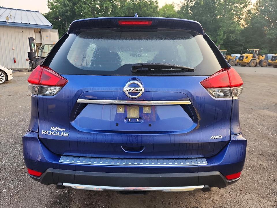 Продаж на аукціоні авто 2017 Nissan Rogue, vin: JN8AT2MV9HW015204, номер лоту: 63880596
