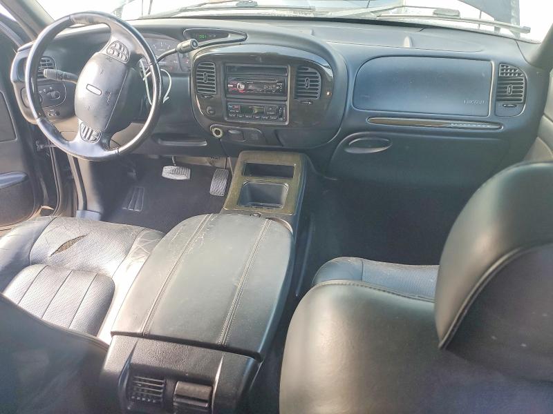 65055226 :رقم المزاد ، 5LTEW05A22KJ02300 vin ، 2002 Lincoln Blackwood مزاد بيع