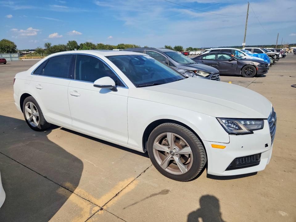 66734156 :رقم المزاد ، WAUGMAF47KN011793 vin ، 2019 Audi A4 مزاد بيع