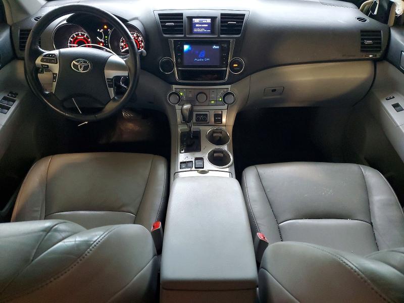 Продажа на аукционе авто 2013 Toyota Highlander, vin: 5TDBK3EH8DS222968, номер лота: 63937366