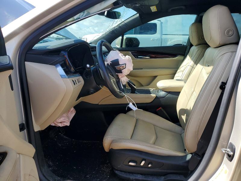 64856326 :رقم المزاد ، 1GYKNBRS3HZ163589 vin ، 2017 Cadillac Xt5 مزاد بيع