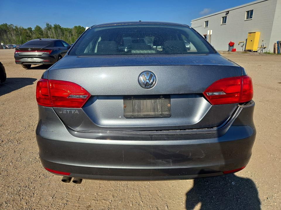 66360856 :رقم المزاد ، 3VWDK7AJ5DM299559 vin ، 2013 Volkswagen Jetta مزاد بيع
