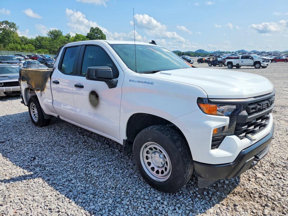 Продаж на аукціоні авто 2024 Chevrolet Silverado, vin: 1GCRDAEKXRZ369761, номер лоту: 64029496