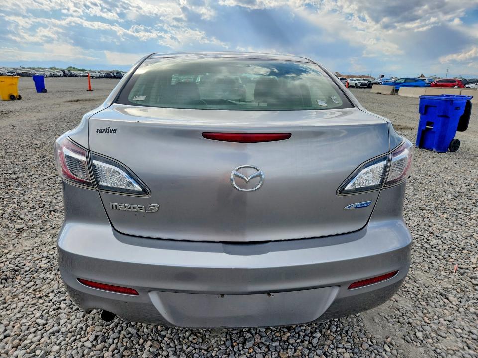 65665056 :رقم المزاد ، JM1BL1U7XD1813066 vin ، 2013 Mazda 3 مزاد بيع