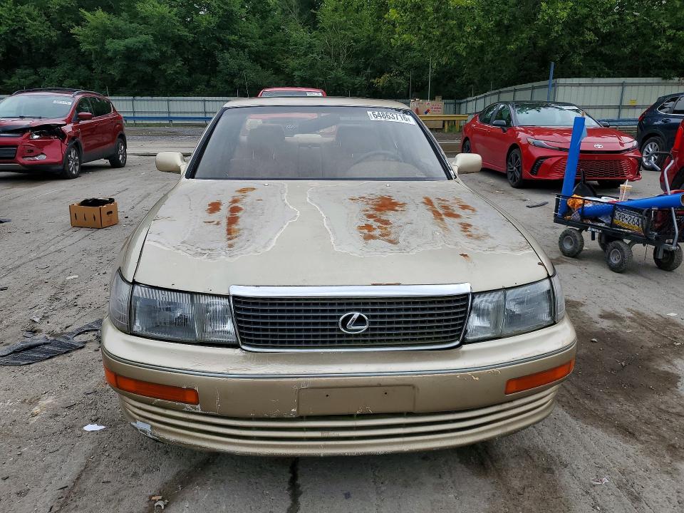 64863716 :رقم المزاد ، JT8UF11E4N0113911 vin ، 1992 Lexus Ls 400 مزاد بيع
