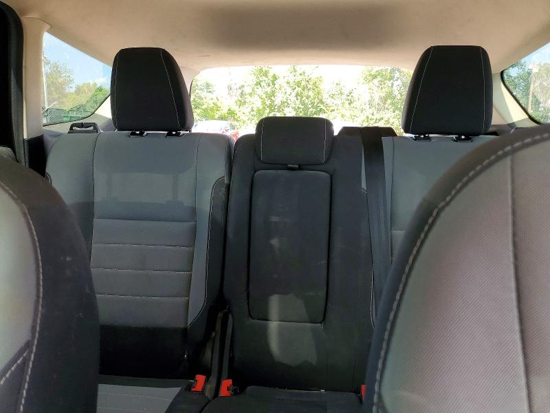 63823016 :رقم المزاد ، 1FMCU9GX8GUA27681 vin ، 2016 Ford Escape مزاد بيع