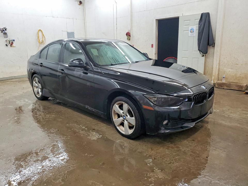 2014 Bmw 320 მანქანა იყიდება აუქციონზე, vin: WBA3B1G56ENS78343, აუქციონის ნომერი: 65635686