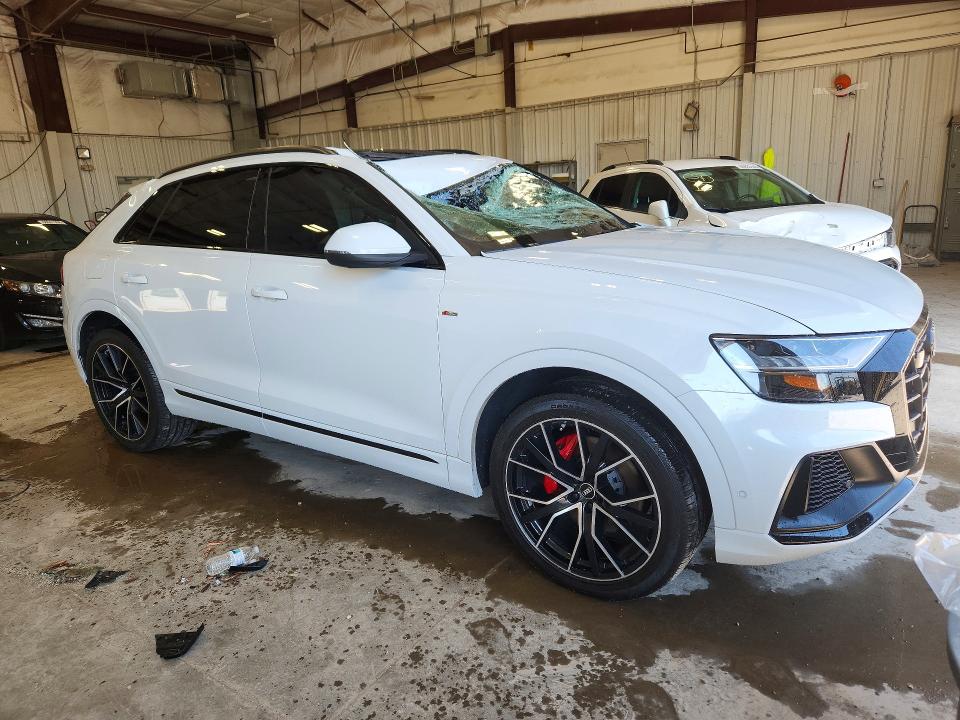 67081996 :رقم المزاد ، WA1EVBF16ND026454 vin ، 2022 Audi Q8 مزاد بيع