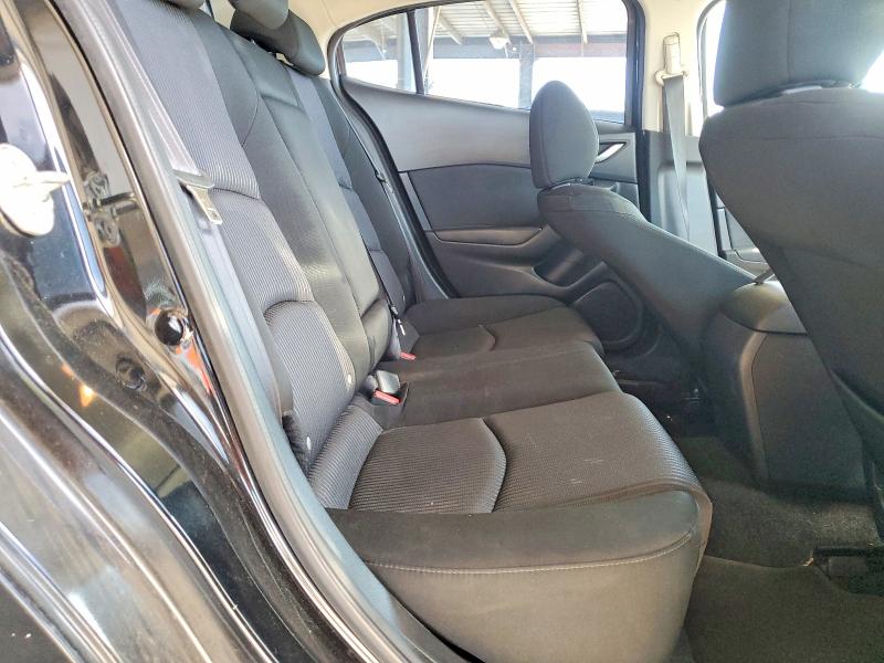 65206206 :رقم المزاد ، 3MZBM1V74FM169711 vin ، 2015 Mazda 3 مزاد بيع