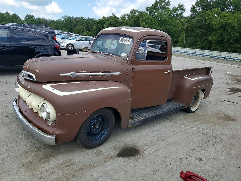 1952 Ford F-1 1/2 Ton მანქანა იყიდება აუქციონზე, vin: F10L2V21635, აუქციონის ნომერი: 66043916
