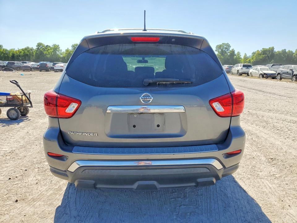 Продажа на аукционе авто 2018 Nissan Pathfinder, vin: 5N1DR2MN7JC607100, номер лота: 64966866