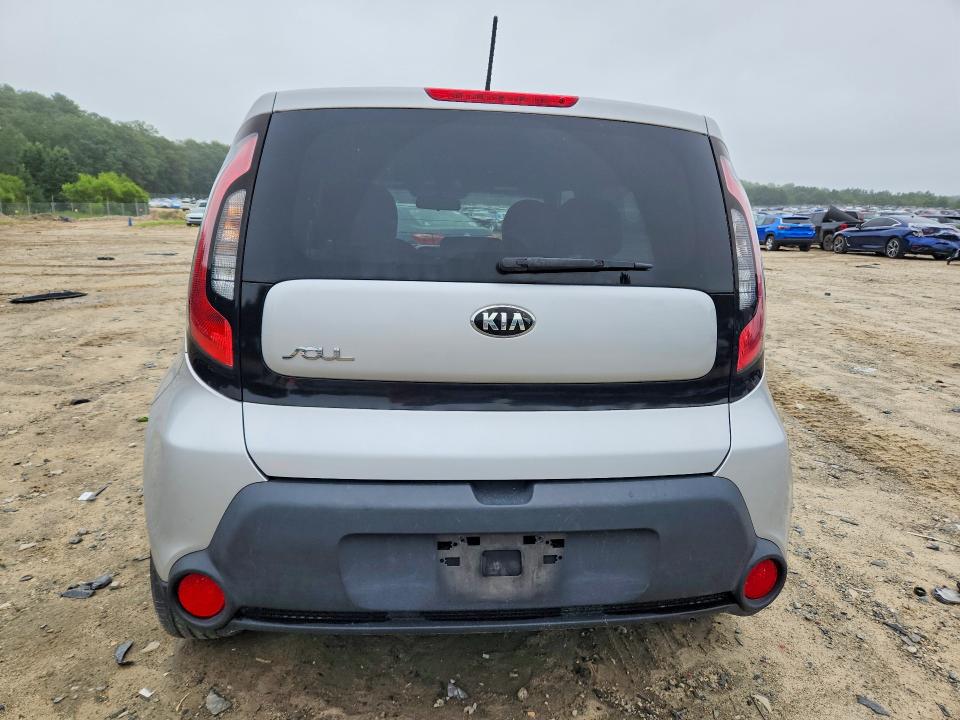 65500836 :رقم المزاد ، KNDJN2A27F7806385 vin ، 2015 Kia Soul مزاد بيع