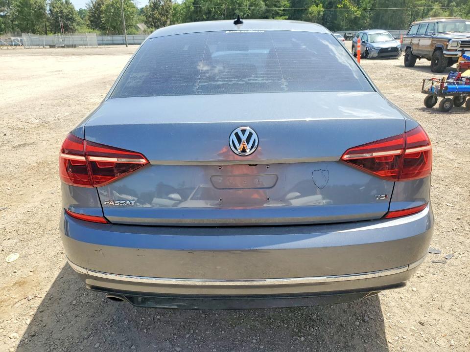 Продаж на аукціоні авто 2018 Volkswagen Passat, vin: 1VWAA7A32JC007709, номер лоту: 65262886