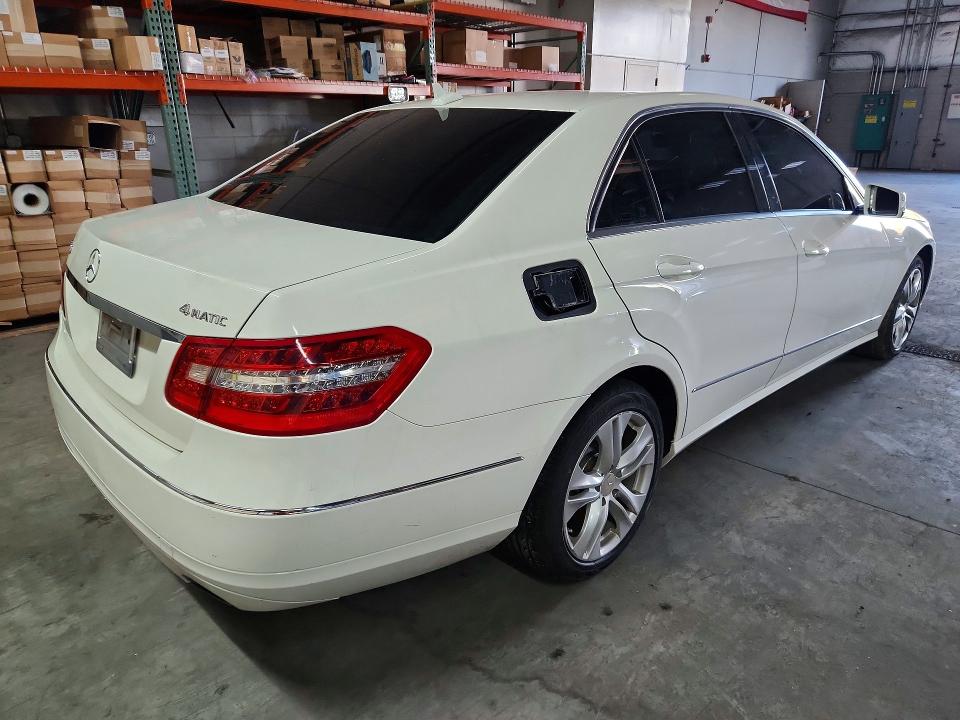 Продажа на аукционе авто 2011 Mercedes-benz E, vin: WDDHF8HBXBA429848, номер лота: 65280126