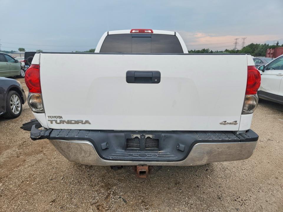 63999986 :رقم المزاد ، 5TFBV541X8X071820 vin ، 2008 Toyota Tundra مزاد بيع