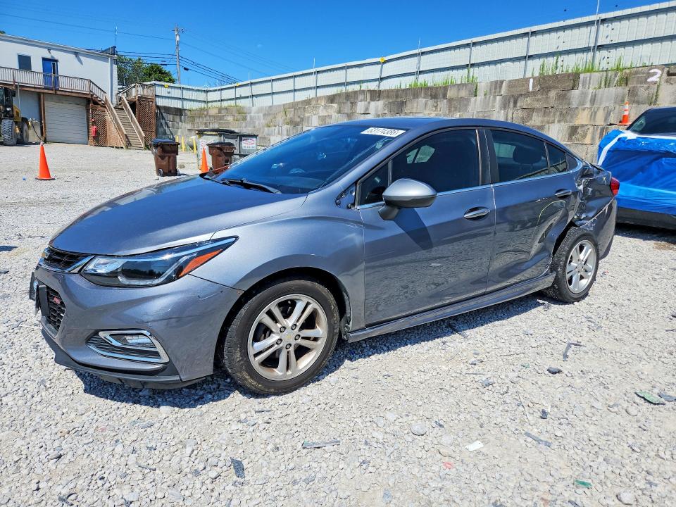 63174386 :رقم المزاد ، 1G1BE5SM9J7236039 vin ، 2018 Chevrolet Cruze مزاد بيع