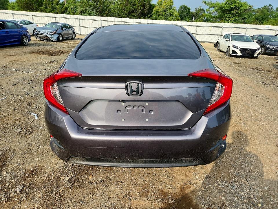 2017 Honda Civic მანქანა იყიდება აუქციონზე, vin: 2HGFC2F52HH575385, აუქციონის ნომერი: 64265706