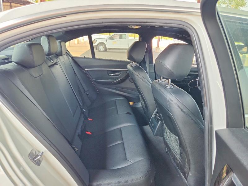 64752586 :رقم المزاد ، WBA8B9G35HNU51924 vin ، 2017 Bmw 3 Series 330i مزاد بيع
