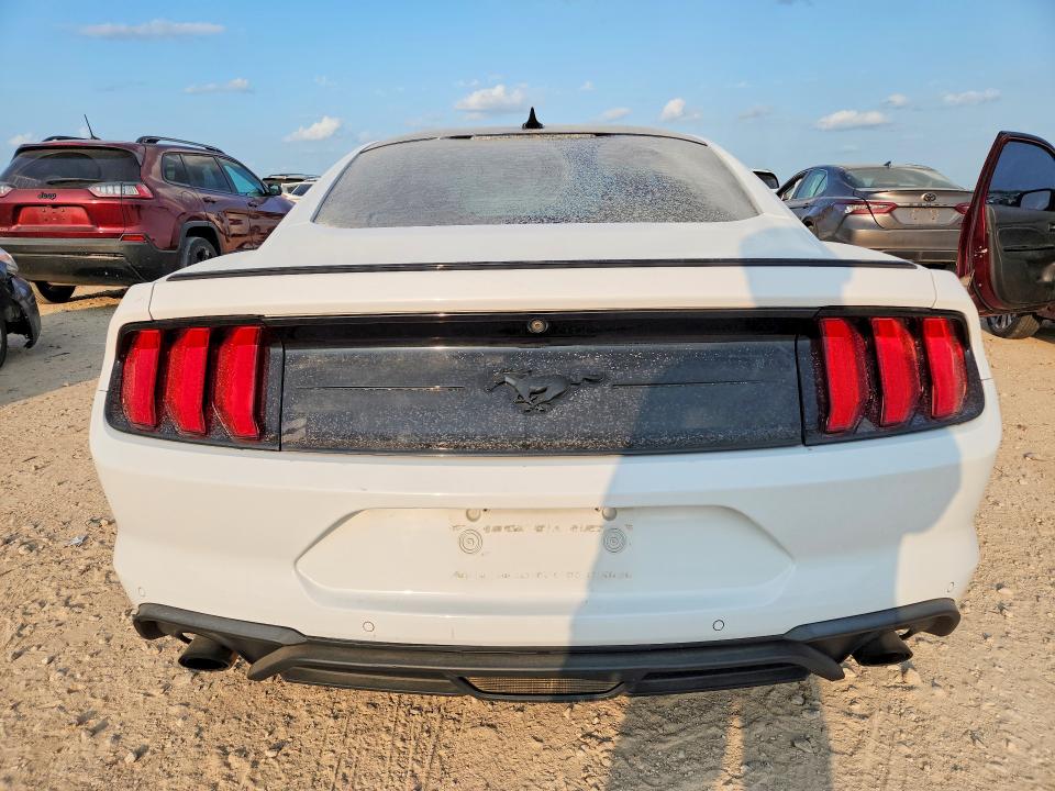 Продажа на аукционе авто 2020 Ford Mustang, vin: 1FA6P8TH7L5158404, номер лота: 64139746