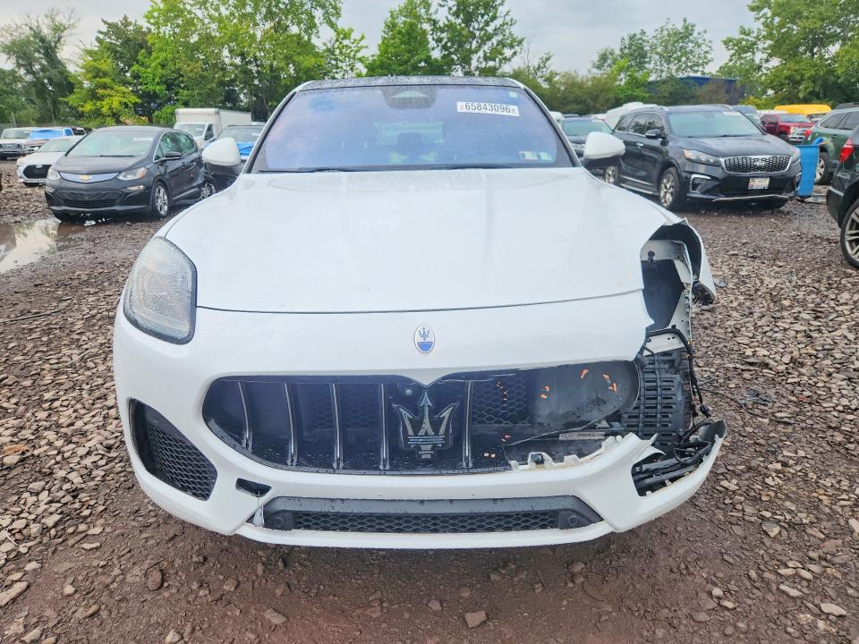 65843096 :رقم المزاد ، ZN682AVAXP7416254 vin ، 2023 Maserati Grecale مزاد بيع