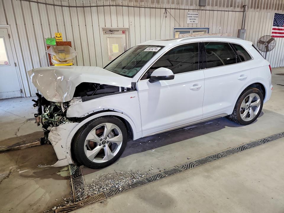 65624216 :رقم المزاد ، WA1EAAFY3N2043369 vin ، 2022 Audi Q5 مزاد بيع