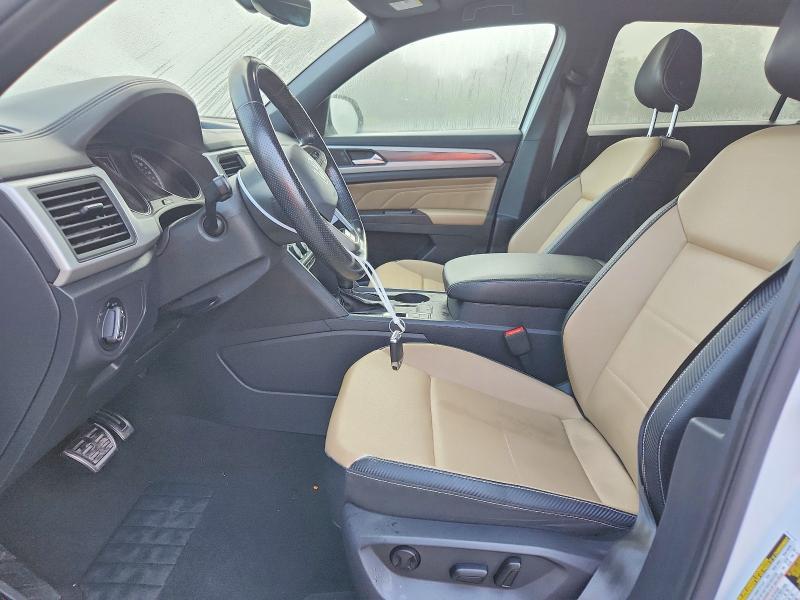 2021 Volkswagen Atlas Cross Sport მანქანა იყიდება აუქციონზე, vin: 1V2ME2CA4MC202121, აუქციონის ნომერი: 63802446