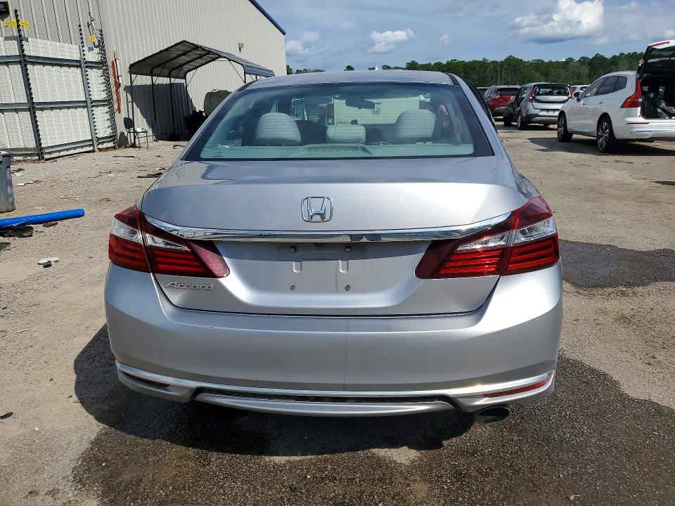 Продаж на аукціоні авто 2017 Honda Accord, vin: 1HGCR2F38HA300683, номер лоту: 67164946