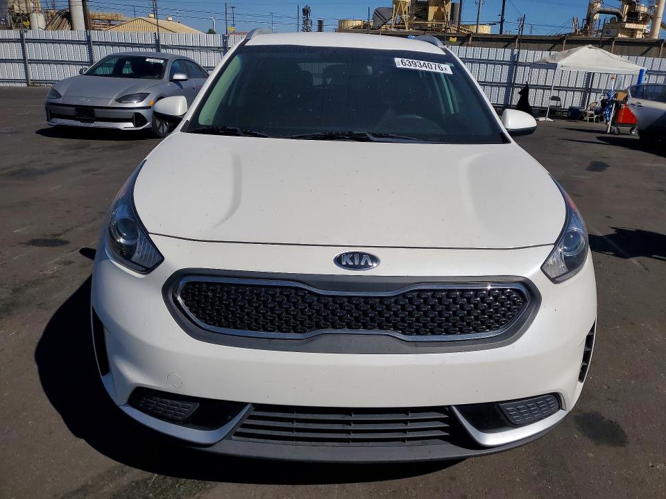 2019 Kia Niro მანქანა იყიდება აუქციონზე, vin: KNDCB3LC5K5300346, აუქციონის ნომერი: 63934076