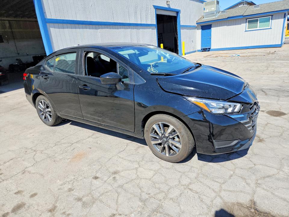 63832976 :رقم المزاد ، 3N1CN8EVXSL852057 vin ، 2025 Nissan Versa مزاد بيع