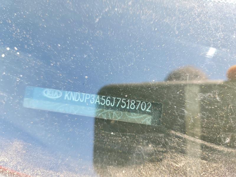 Продаж на аукціоні авто 2018 Kia Soul, vin: KNDJP3A56J7518702, номер лоту: 64847246