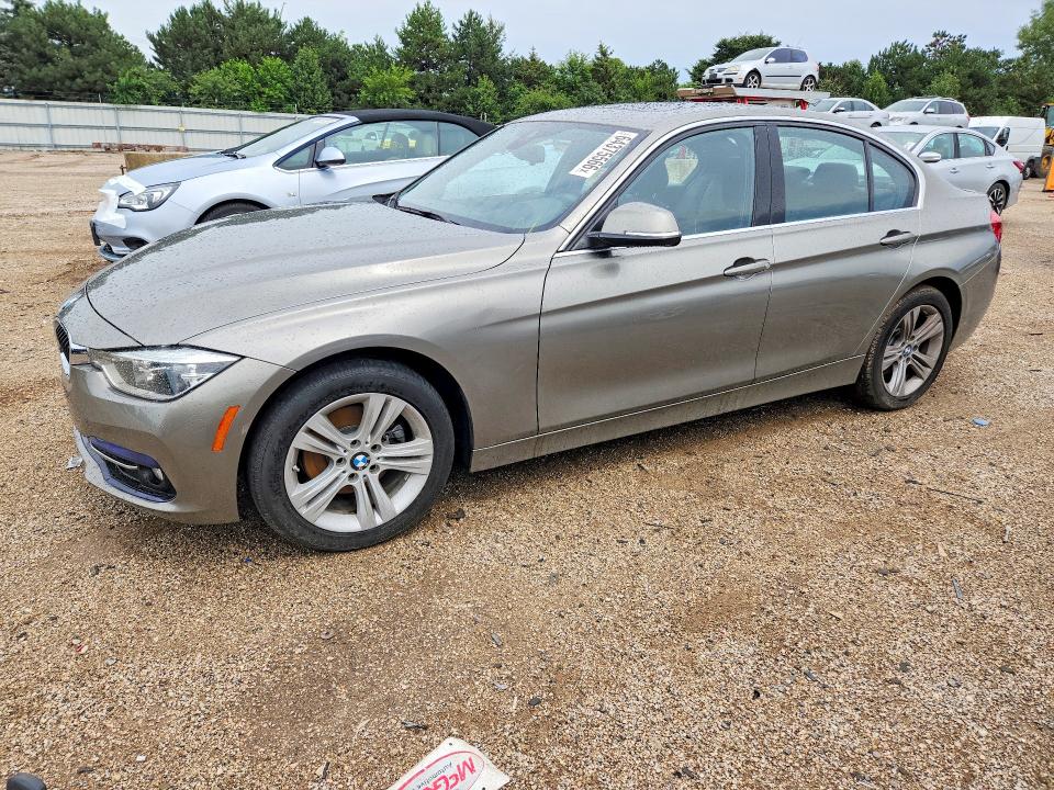 64375566 :رقم المزاد ، WBA8D9C52JEB35472 vin ، 2018 Bmw 330 مزاد بيع