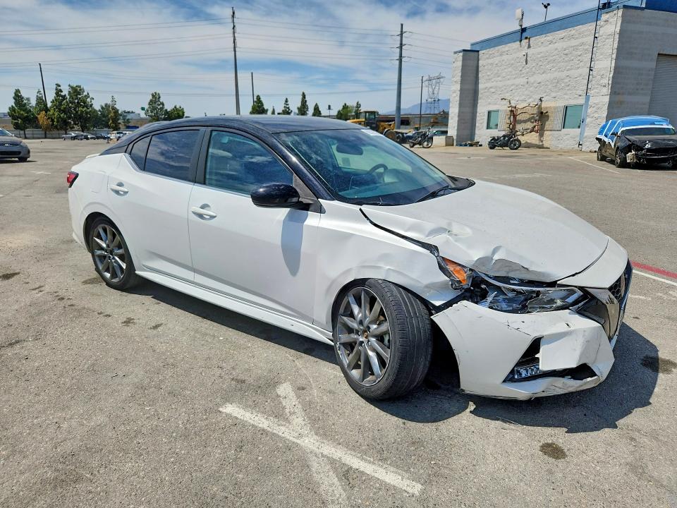 Продажа на аукционе авто 2021 Nissan Sentra, vin: 3N1AB8DV5MY260458, номер лота: 66528526