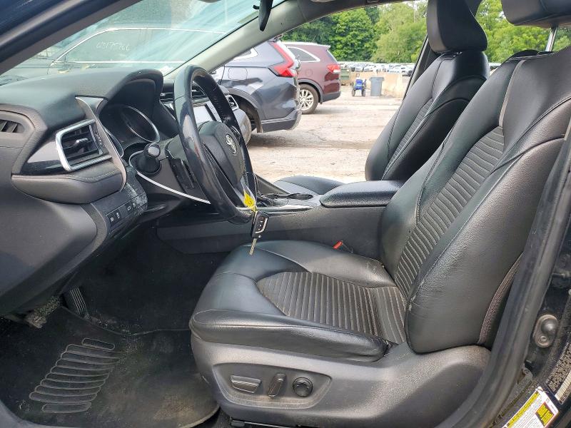 Продаж на аукціоні авто 2018 Toyota Camry, vin: 4T1B11HK4JU536246, номер лоту: 64767026