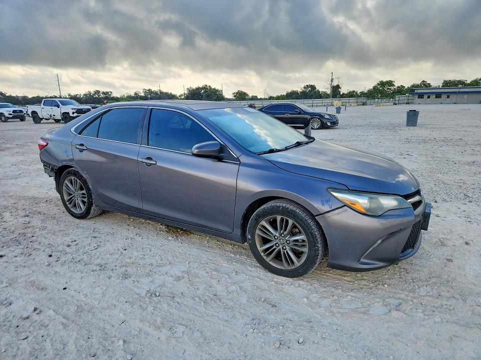 Продаж на аукціоні авто 2015 Toyota Camry, vin: 4T1BF1FK6FU087857, номер лоту: 64091506
