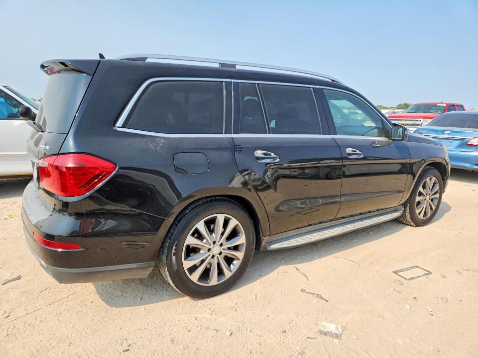 Продаж на аукціоні авто 2015 Mercedes-benz Gl, vin: 4JGDF6EE3FA494439, номер лоту: 66646516