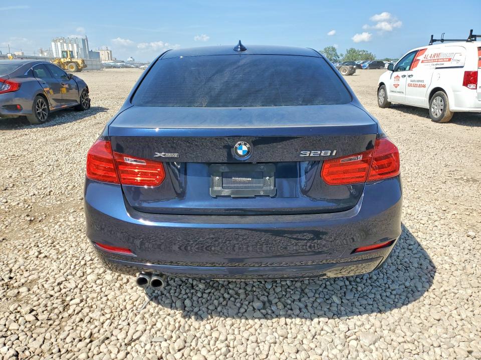 65054006 :رقم المزاد ، WBA3B3G57FNR87067 vin ، 2015 Bmw 328 مزاد بيع