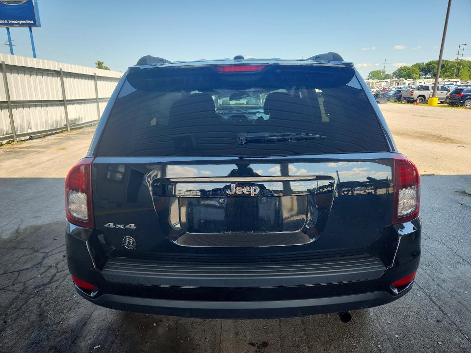 63047426 :رقم المزاد ، 1C4NJDBB2GD521250 vin ، 2016 Jeep Compass مزاد بيع