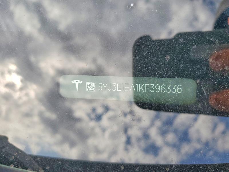 63860166 :رقم المزاد ، 5YJ3E1EA1KF396336 vin ، 2019 Tesla Model 3 مزاد بيع