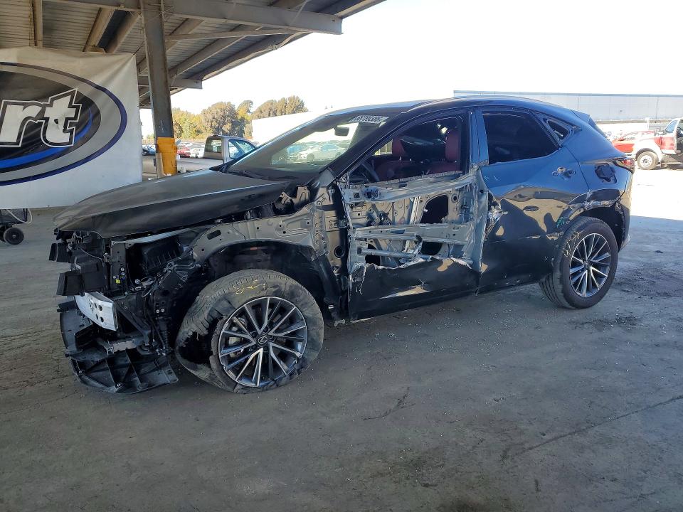2026 Lexus Nx 450h+ მანქანა იყიდება აუქციონზე, vin: JTJHKCFZ4T2076816, აუქციონის ნომერი: 66789386