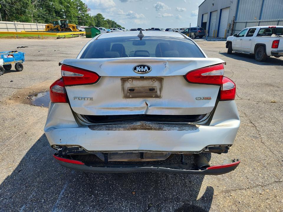 65986256 :رقم المزاد ، KNAFZ4A81F5380115 vin ، 2015 Kia Forte مزاد بيع