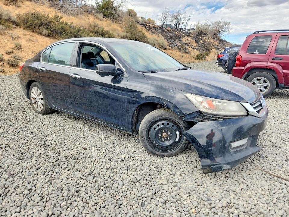 67036366 :رقم المزاد ، 1HGCR3F91EA035174 vin ، 2014 Honda Accord مزاد بيع