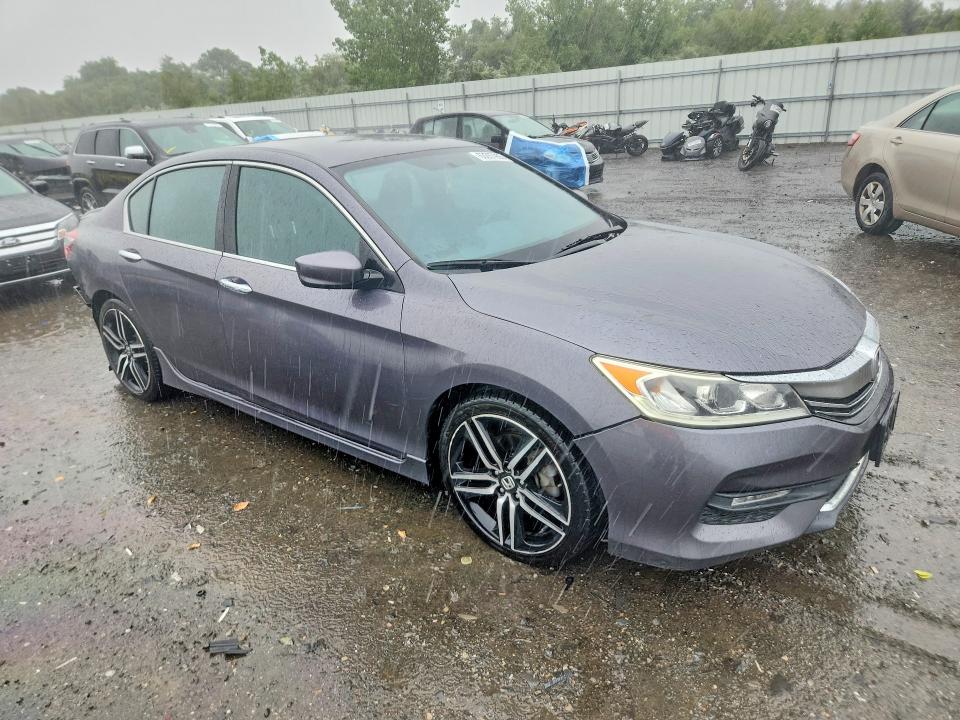 Продажа на аукционе авто 2017 Honda Accord, vin: 1HGCR2F58HA145232, номер лота: 63287906