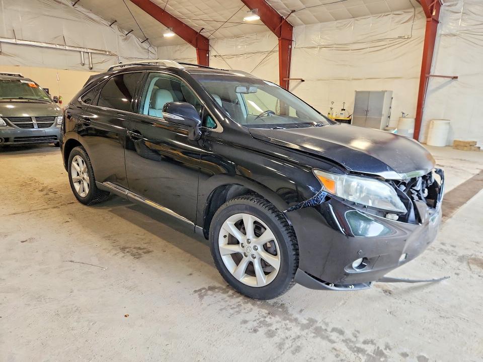 63133816 :رقم المزاد ، 2T2ZK1BAXCC079776 vin ، 2012 Lexus Rx مزاد بيع