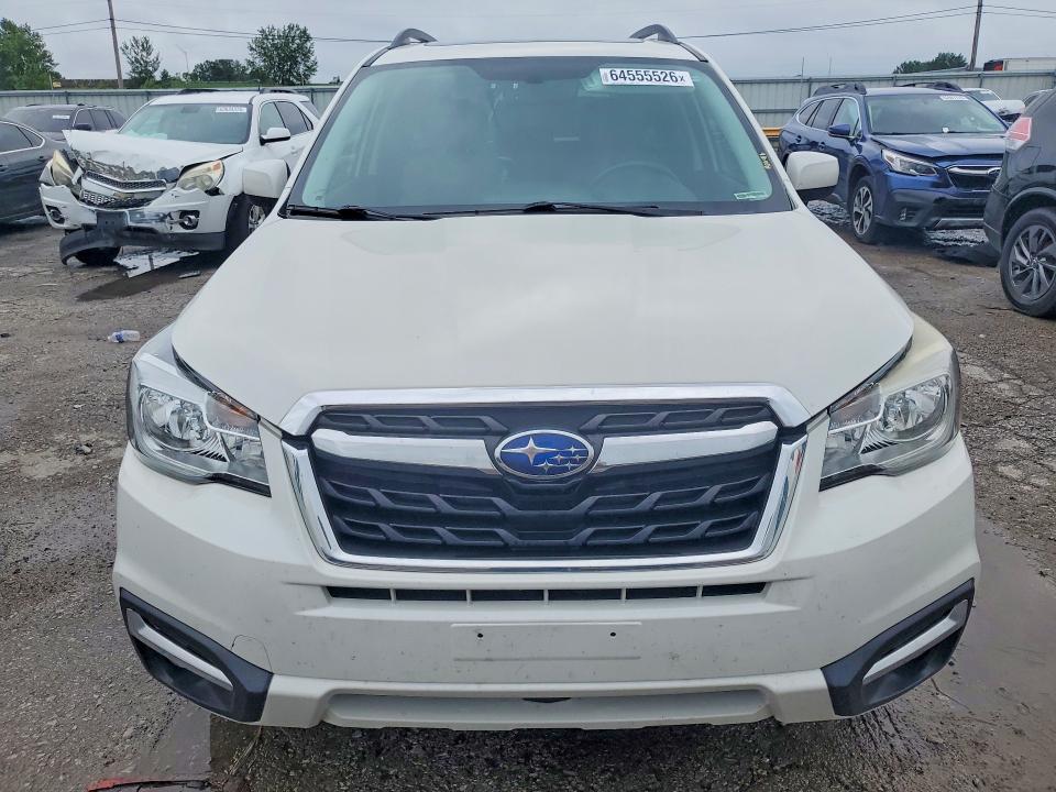 2017 Subaru Forester მანქანა იყიდება აუქციონზე, vin: JF2SJAJC1HH517679, აუქციონის ნომერი: 64555526