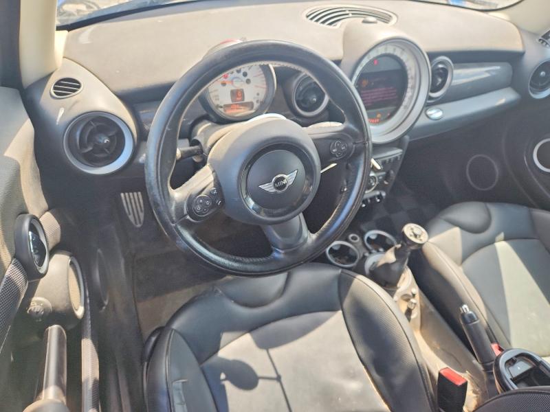 Продажа на аукционе авто 2011 Mini Cooper, vin: WMWSV3C53BTY22650, номер лота: 64125396