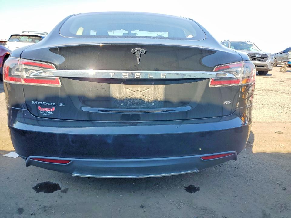 Auction sale of the 2014 Tesla Model S, vin: 5YJSA1H19EFP52314, lot number: 66242046