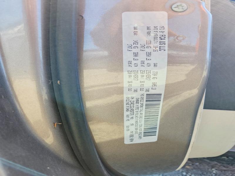 64061476 :رقم المزاد ، 2C4RC1DG1HR587578 vin ، 2017 Chrysler Pacifica مزاد بيع
