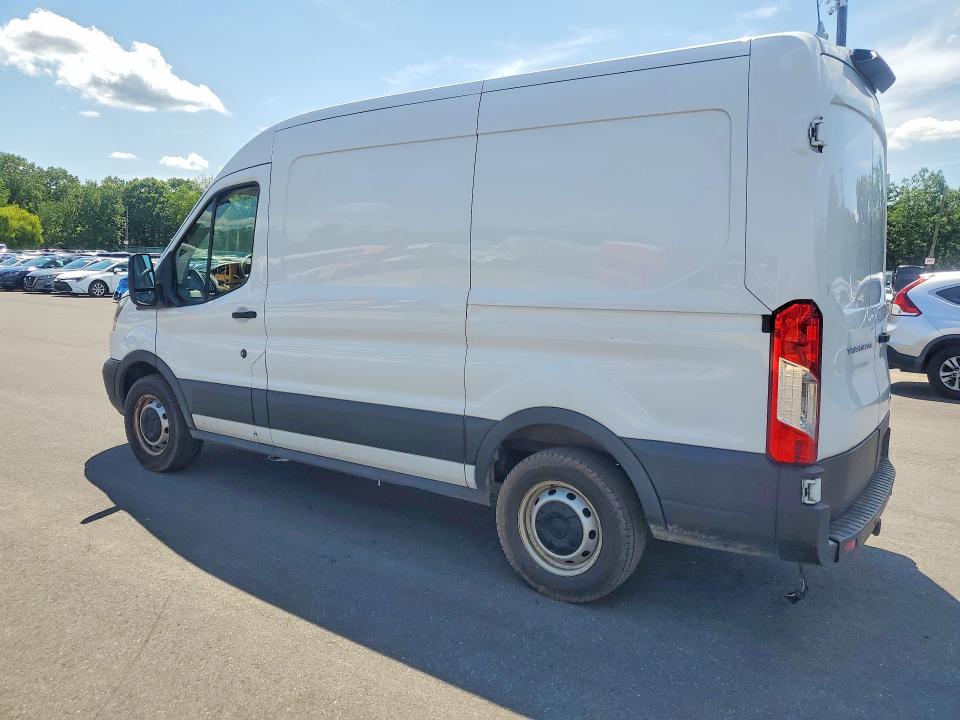 Продажа на аукционе авто 2019 Ford Transit, vin: 1FTYR1CM3KKB45196, номер лота: 62537396