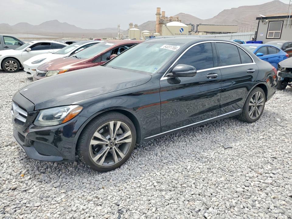 2017 Mercedes-benz C მანქანა იყიდება აუქციონზე, vin: 55SWF4KB7HU222657, აუქციონის ნომერი: 64031766